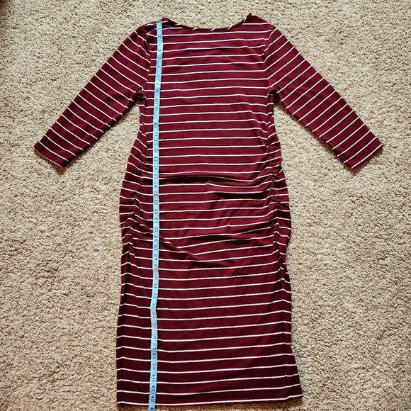 Isabel Maternity by Ingrid&Isabel ¾ sleeve midi dress Size M maroon&white stripe - Picture 3 of 7